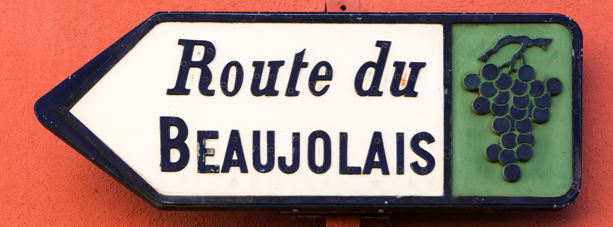 beaujolais-morgon-brouilly-fleruie-moulin-avent-av.jpg